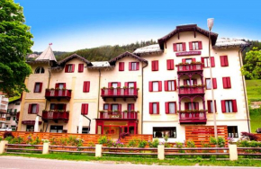 Гостиница GH Hotel Piaz  Поцца-Ди-Фасса